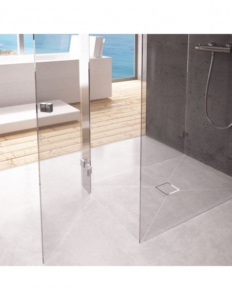 Example Of Finished Wet Room With The Tray Available Here - Screen Parallel To The Wall (drain In The Center)
