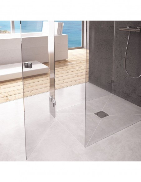 Example Of Finished Wet Room With The Tray Available Here - Screen Parallel To The Wall (drain In The Center)
