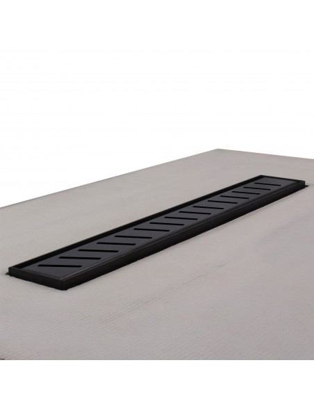 Highly precised integrated linear channel with non-visible flushed steel flange for maximalized sealing
