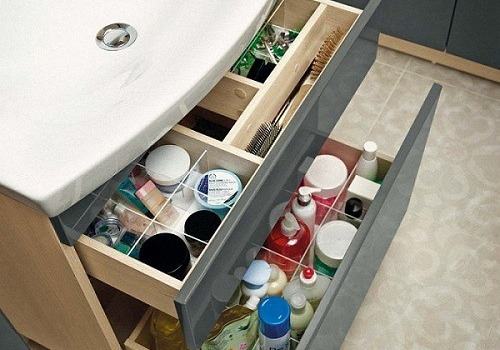 Functional furniture for the bathroom